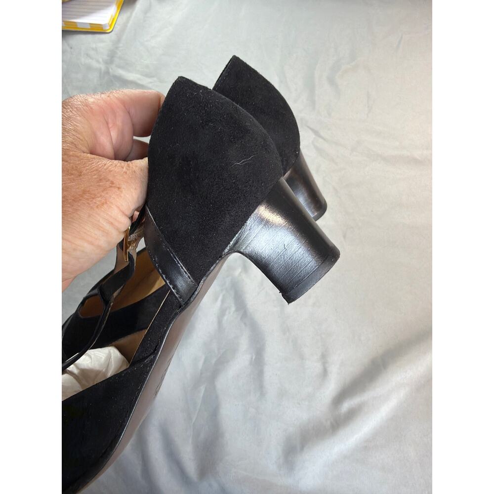 Galo Black Suede T-Strap heels women's size 38 - Picture 5 of 6